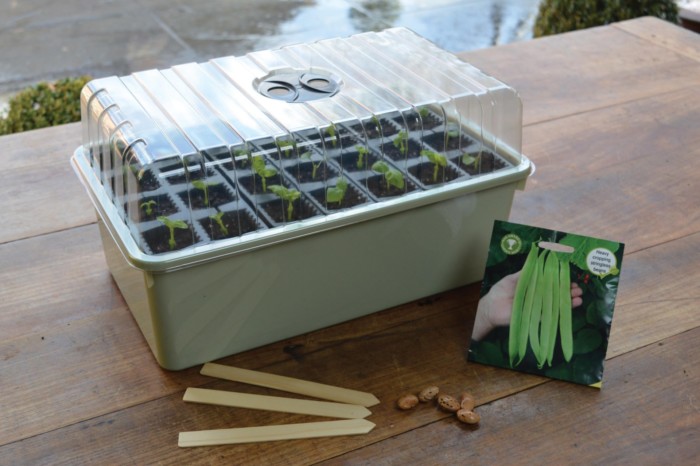 Garland 28 Cell Deep Root Success Kit showing whole kit